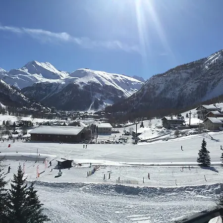 White Paradise Appartement