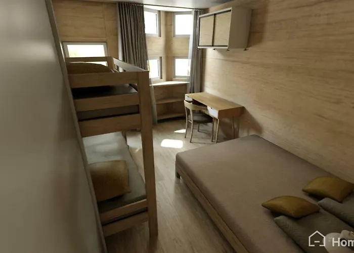 White Paradise Apartment